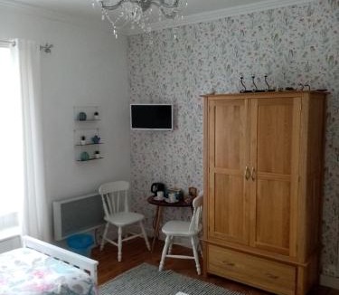 Chateauneuf-du-Faou Bed & Breakfast | Maison Jonela
