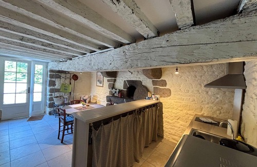 Saint-Etienne-en-Cogles House | Maison la Boulangerie in Saint-Étienne-en-Coglès