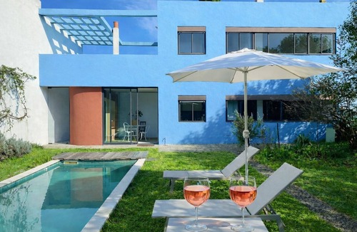 Pessac House | Maison Le Corbusier 2 bedrooms garden & pool