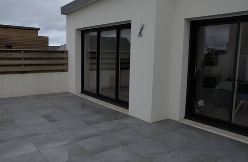 Santec House | Maison Neuve, 400m de la Plage, 500m du Bourg, Location à la Semaine,