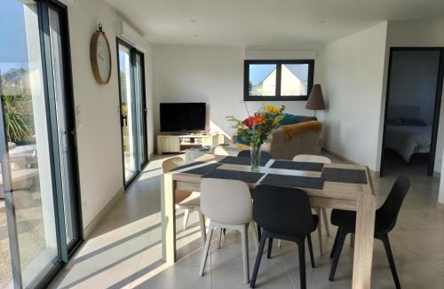 Saint-Germain-sur-Ay House | maison neuve a 1 km de la plage