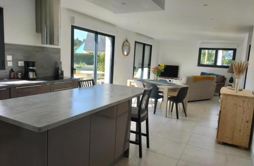 Saint-Germain-sur-Ay House | maison neuve a 1 km de la plage