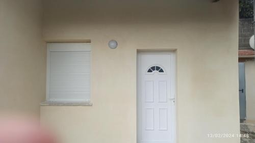 Les Ageux Apartment | maison neuve - le laos -