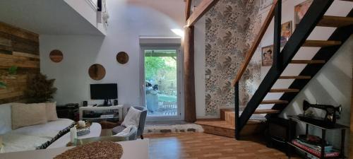 Barnonville House | Maison Oscar et Petrus