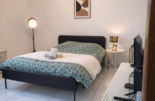 Montargis House | Maison Papillon - Parking gratuit - Wifi