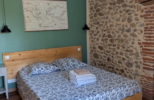Passa House | Maison Pittoresque Terrasse et Jardin Monastir del Camp