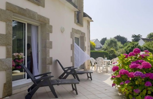Saint-Pierre-Quiberon House | Maison Poul by Interhome