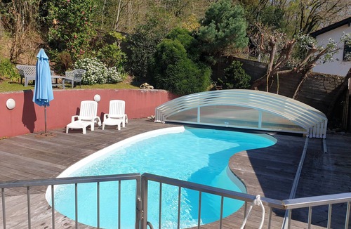 Jatxou House | Maison Pour 10 Personnes Avec Piscine et spa a 20 mns de Biarritz