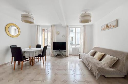 Villiers-le-Bel Apartment | Maison proche aéroport CDG, lumineuse et spacieuse