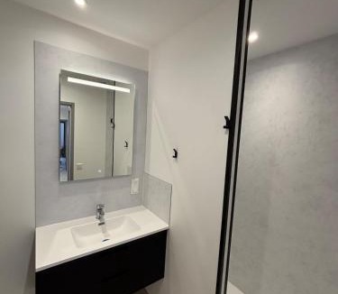 Chanac House | Maison rénovée 6 personnes 3 Chambres