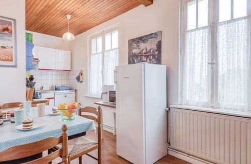 Saint-Pierre-Quiberon House | Maison Rose by Interhome
