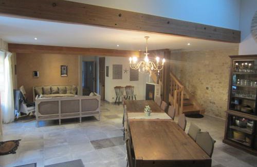 Cabariot House | Maison spacieuse à Cabariot