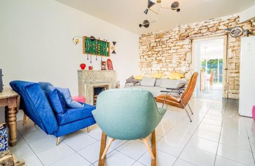 Lorient House | Maison spacieuse cœur de ville avec spa & cheminée