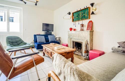 Lorient House | Maison spacieuse cœur de ville avec spa & cheminée