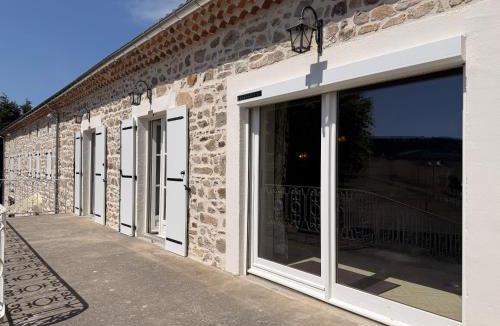 Cronce House | Maison spacieuse tranquille et calme PMR possible