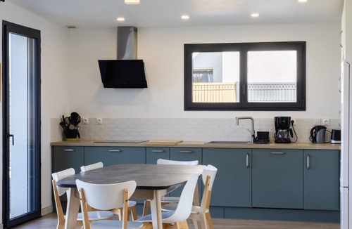 Trevou-Treguignec House | Maison "Ty glas mor" – Sea View Glimpse