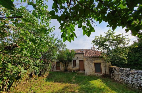 Belmont-Sainte-Foi House | Maison Typique en Pierre du Quercy Avec Piscine