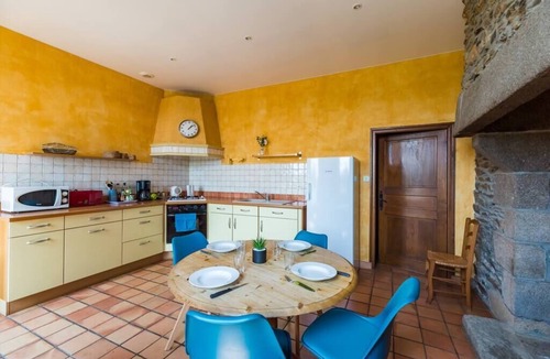 Pommerit-Jaudy House | Maison typique bretonne chaleureuse et familiale