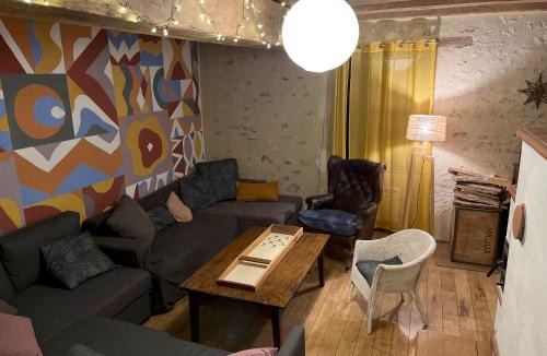 Thenay House | Maison typique en Berry avec jardin privatif, BBQ et parking - FR-1-591-598