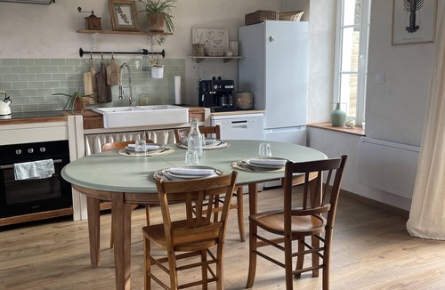 Urville-Nacqueville House | Maison Typique Proche de la mer Avec Jardin Clos, Animaux Acceptés !