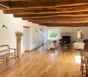 Surzur House | Maisonbel, gite convivial Bretagne Vannes Sarzeau 15 personnes