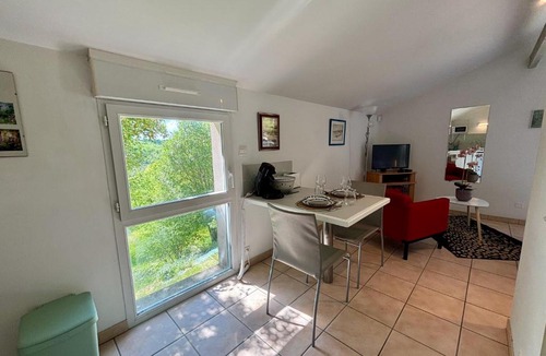 Cahors House | Maisonnette cosy & piscine, calme et détente