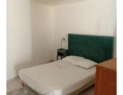Gomene Apartment | Maisonnette indépendante équipée idéal pros ouvriers Centre Bretagne