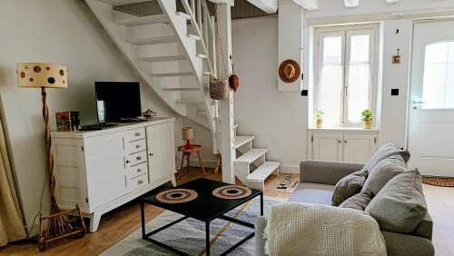 Montrelais House | Maisonnette rénovée à 700m des bords de Loire