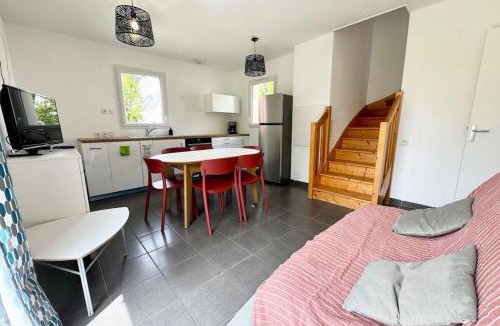 Queven House | Maisonnette tout confort - Golf - Piscine