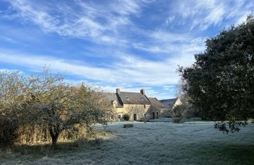 Theix-Noyalo House | Manoir au Bord de Leau Avec Piscine Chauffée