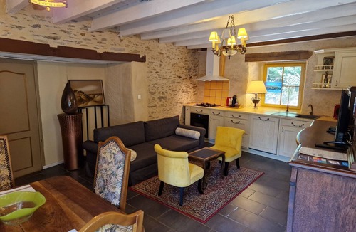 Ploermel Apartment | Manoir De Barbotin, Appartement de la Marquise.