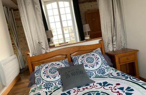 Soulge-sur-Ouette Bed & Breakfast | Manoir de la Grand'Cour