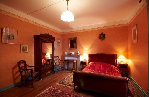 Pierrefitte-sur-Loire House | Manoir du Breuil Chambres d'hôtes