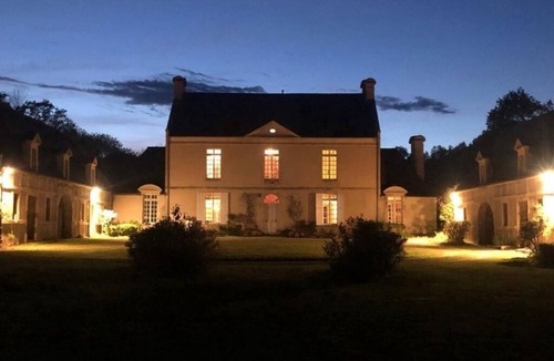 Longrayez House | Manor in Normandy near Bayeux, D-Day beaches, and Mont Saint Michel. Heated pool
