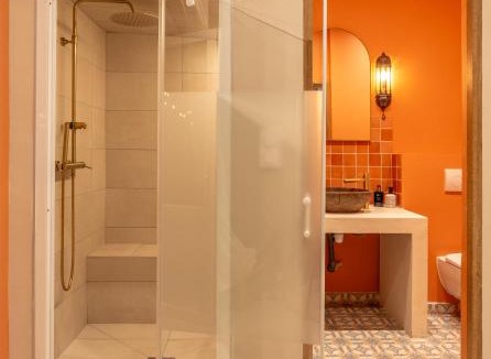 Feyzin Apartment | Marrakech Cinéma Jacuzzi - Suite romantique