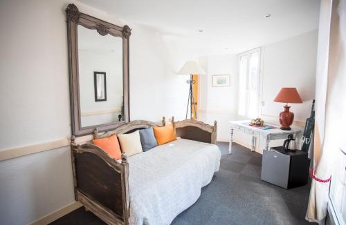 Ile-aux-Moines Hotel | Mary Boat Trip