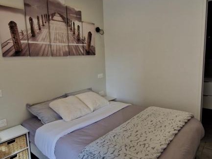 Ferrieres-les-Verreries Bed & Breakfast | Mas les jasses Chambre d'hôte calme et agréable à la campagne