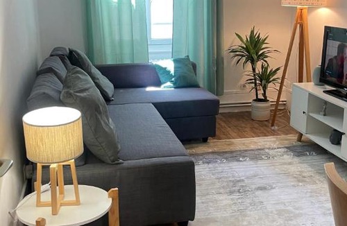 Meaux Apartment | MEAUX Centre Vue Cathédrale RDC Cosy