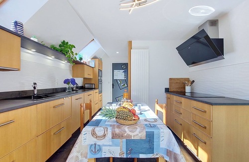 Tredrez-Locquemeau House | Meeresblick by Interhome