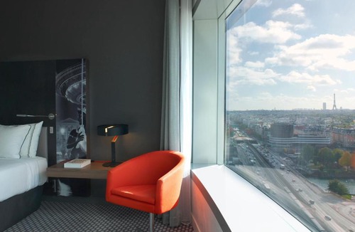 Gambetta Hotel | Meliá Paris La Défense