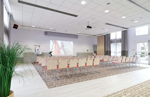 Quartier Capuche-Allies Hotel | Mercure Grenoble Centre Porte des Alpes