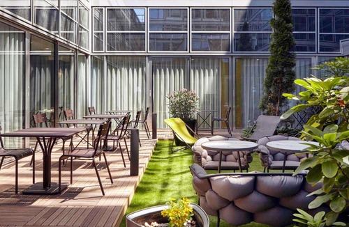 Parc-Nord Hotel | Mercure Paris la Défense Grande Arche