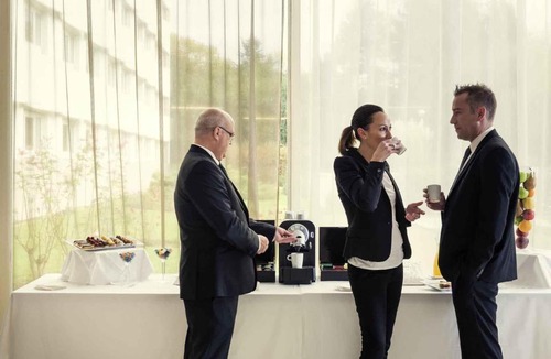 Le Blanc-Mesnil Hotel | Mercure Paris Le Bourget Aeroport