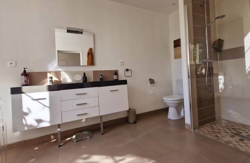 Montereau-Fault-Yonne House | Merlin Cottage