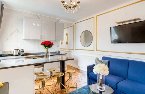 Champs-Elysees Apartment | Merveil - Luxury Suite - Champs Elysees - Royale I