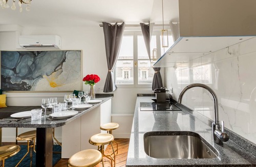 Champs-Elysees Apartment | Merveil - Luxury Suite - Champs Elysees - Royale I