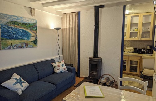 Urville-Nacqueville House | Mill for 2, facing the sea, 300m to the beach and great walks. Next to a castle.