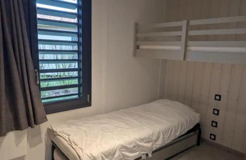 Marzan Other | Mobil-home 3 chambres ,piscine, Domaine du Téno