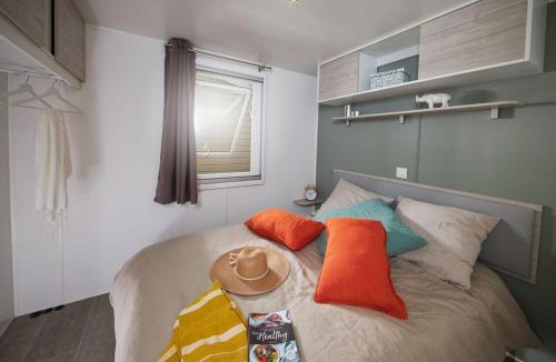 Martiel Other | Mobil-home 31m² avec Terrasse - Prestige à Martiel - API-1-52-968