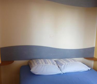 Hostens Other | Mobil-home au cœur du poney-club